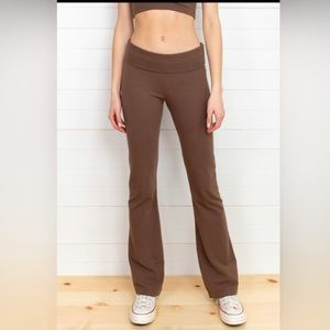 Brandy Melville Priscilla pants XS